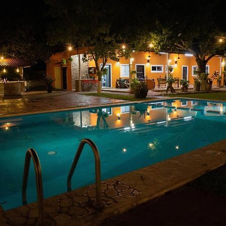 A Unos Pasos Del Paraiso Hunucma Exterior foto